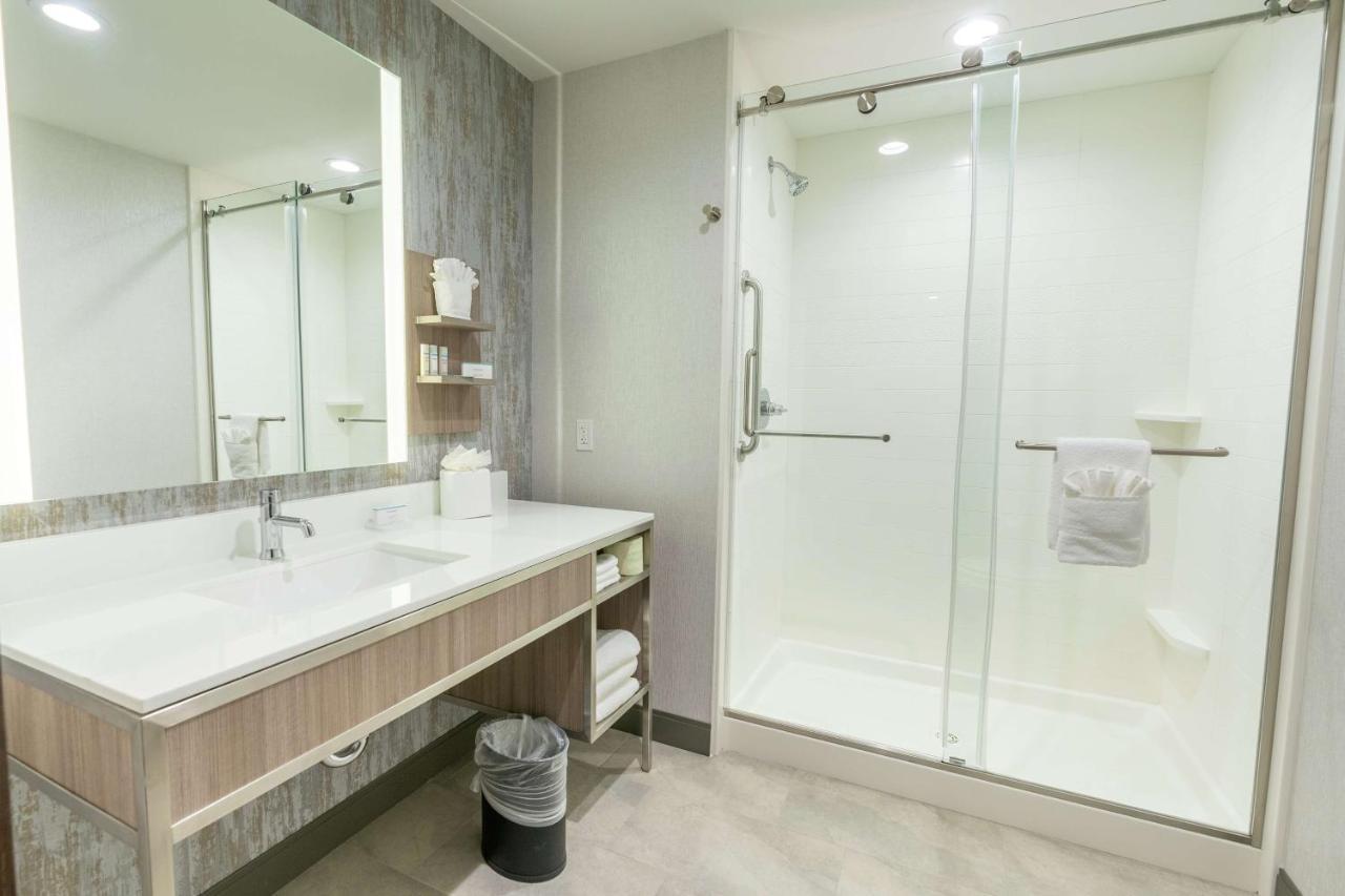 Hilton Garden Inn Wichita Downtown, Ks Екстер'єр фото