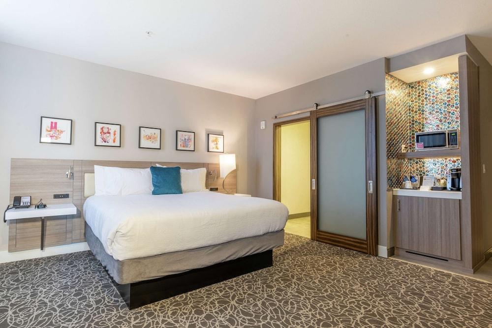 Hilton Garden Inn Wichita Downtown, Ks Екстер'єр фото