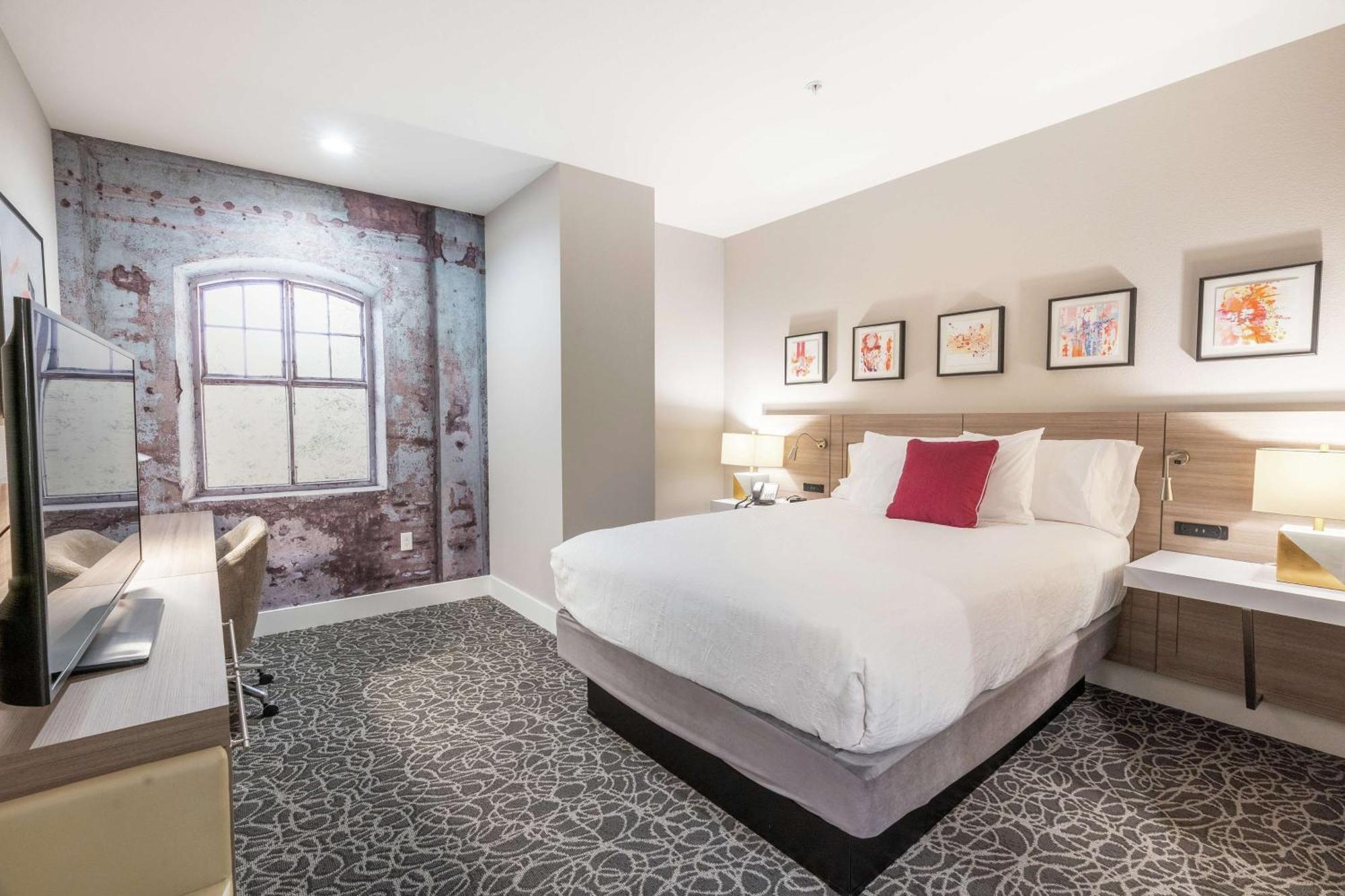 Hilton Garden Inn Wichita Downtown, Ks Екстер'єр фото