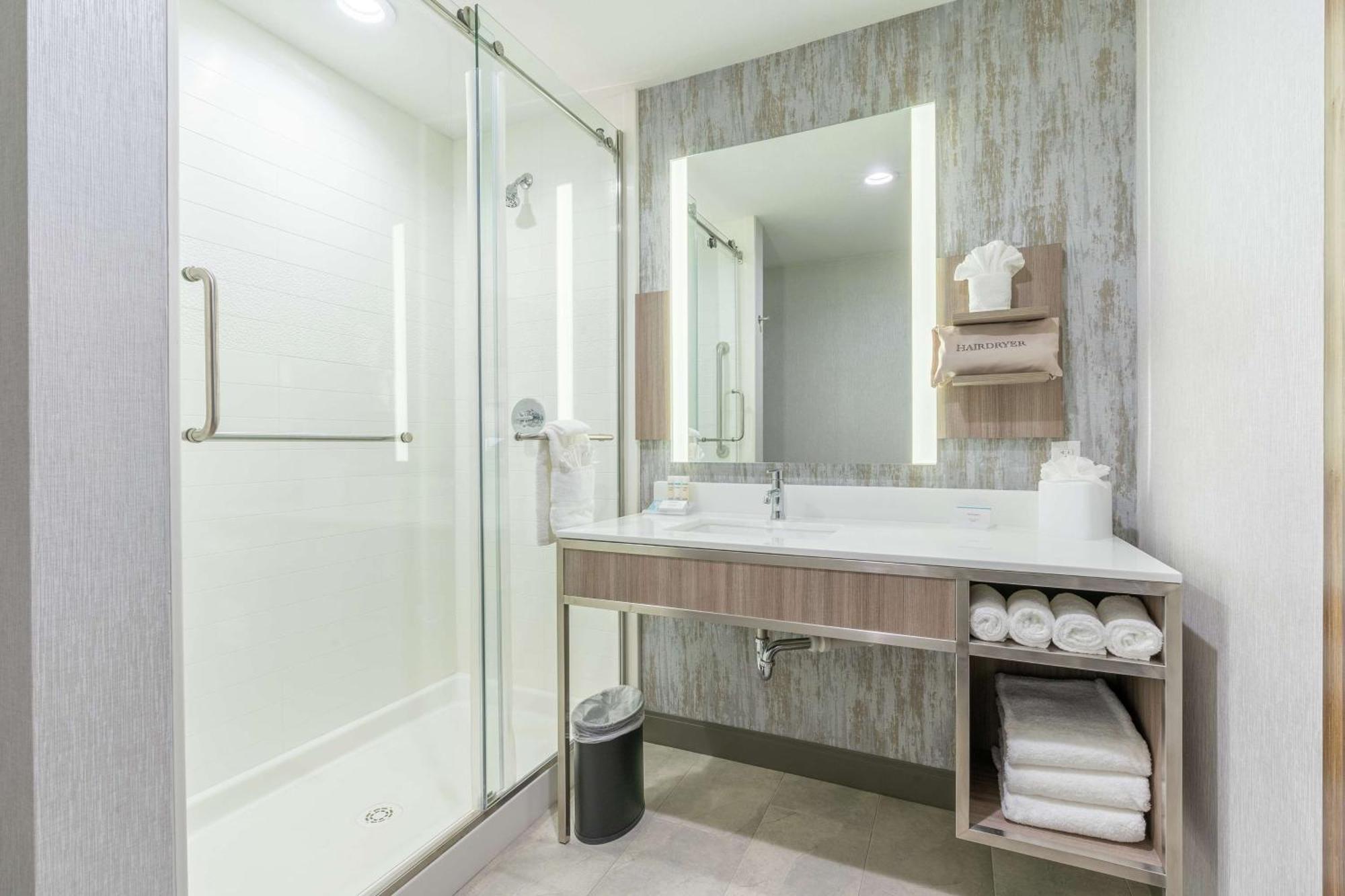 Hilton Garden Inn Wichita Downtown, Ks Екстер'єр фото